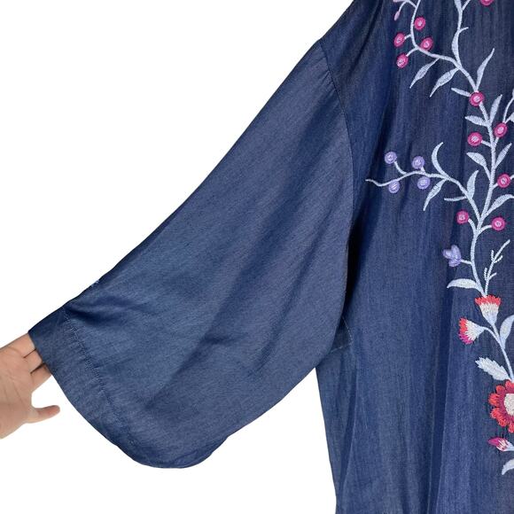 Johnny Was Piper Shirt Tail Kimono Jacket Embroidery Denim Size XL - Picture 6 of 12
